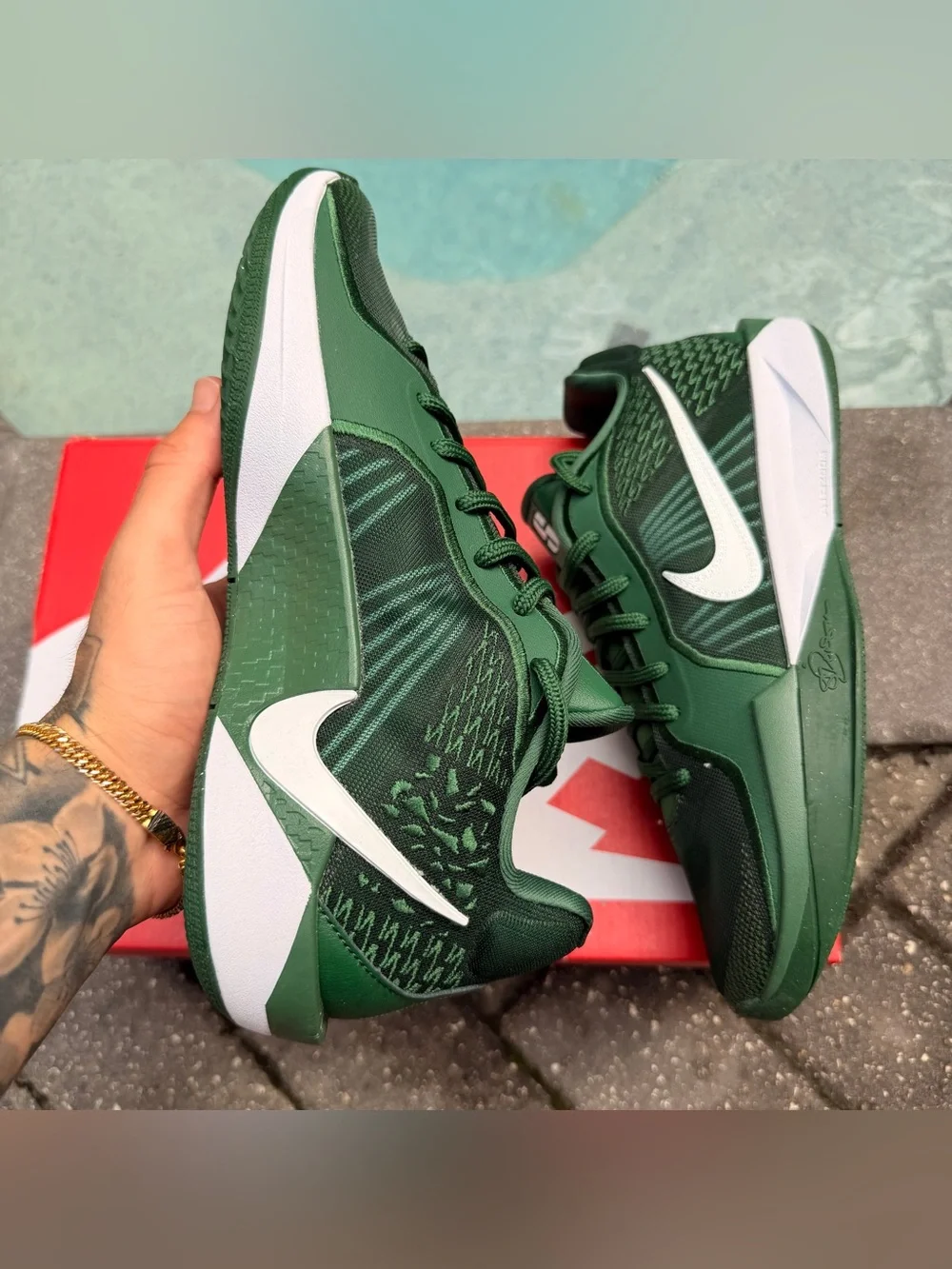 NIKE SABRINA 2 TB GORGE GREEN WHITE WOMEN SIZE 9 BASKETBALL SHOES HF3234-300